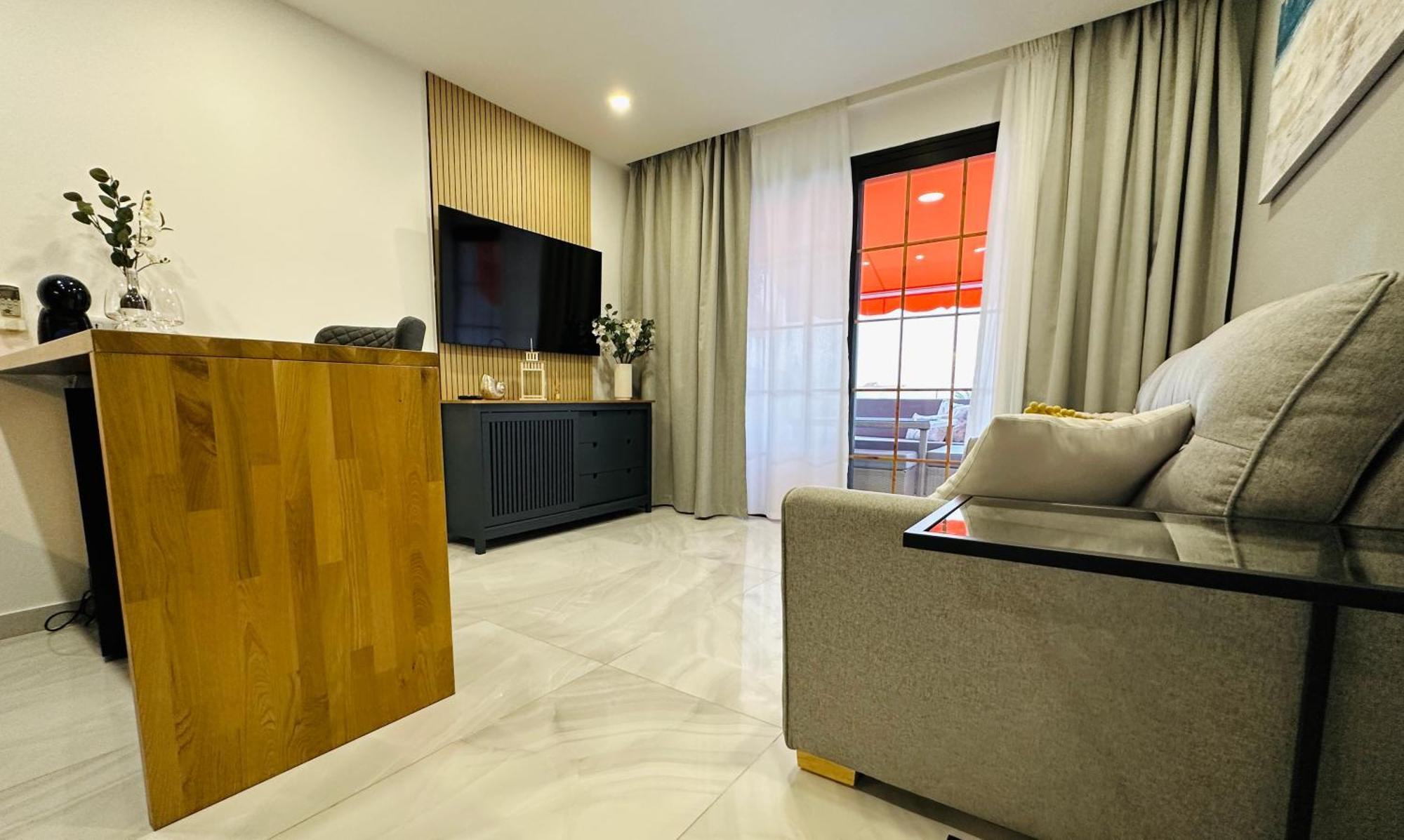 Апартаменты Luxury Diamond - Ocean View, Big Terraces, Air Con, Wifi Лос Кристианос Экстерьер фото